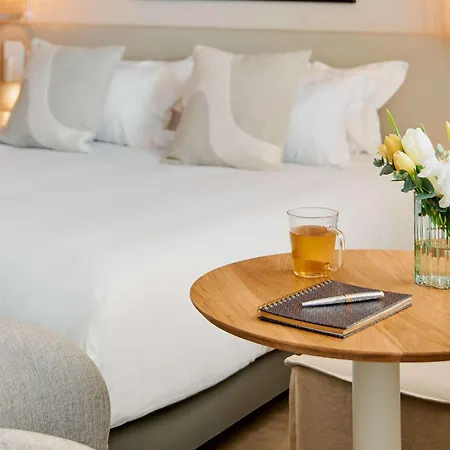 Continental 4*